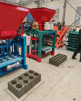 Machine automatique de fabrication de briques creuses en béton avec boîte de vitesses PLC et pression hydraulique, Henan Chine