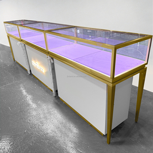 Meuble de présentation de <span class=keywords><strong>bijoux</strong></span> de luxe avec logo personnalisé, vitrine moderne en acier inoxydable doré et verre avec éclairage <span class=keywords><strong>LED</strong></span> - Product Image 3