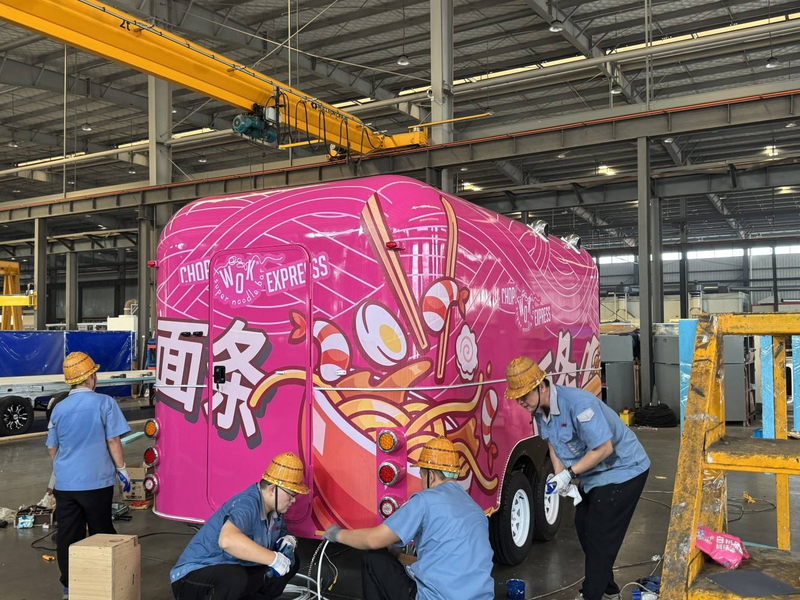 Outdoor Pink Snack Trailer Coffee Truck