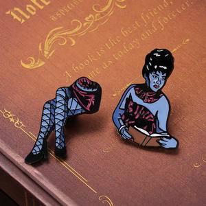 Venta caliente película de terror Pines de metal personalizado Halloween esmalte Pin personalizado Pines de solapa para ropa - Product Image 2