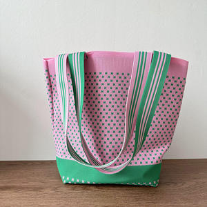 Borsa a tracolla con motivo a contrasto geometrico di nuova moda borsa a mano in maglia di moda - Product Image 2