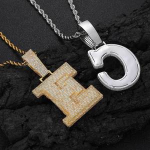 Colgante Hip Hop Personalizado con Letra Inicial, Estilo Iced Out, Plata 925 con Incrustaciones de Moissanita y Diamantes, Cadena de Joyería Chapada en Oro Real - Product Image 1