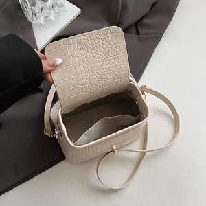 Sac à bandoulière mini en cuir PU couleur bonbon 2025 pour femme – Sac à main mignon et tendance pour filles au quotidien - Product Image 2