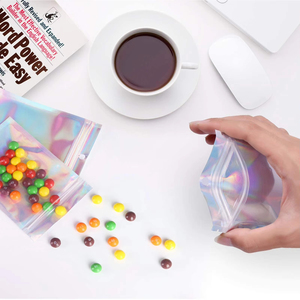 Bolsas de Mylar Personalizadas con Cierre Hermético, Holográficas, de Aluminio, Color Arcoíris, a Prueba de Olores - Product Image 4