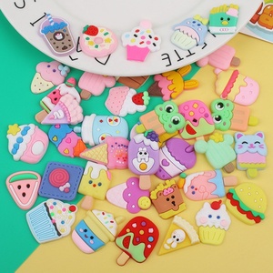 ยางพีวีซีแบบทำมือสเน่ห์สำหรับตกแต่งอุปกรณ์เสริมรองเท้าดีไซน์แบบกำหนดเอง - Product Image 4