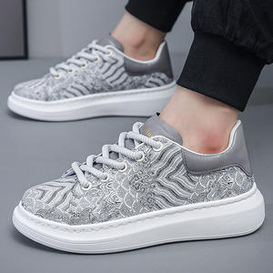 New style women's casual <b>shoes</b>, men's <b>sports</b> <b>shoes</b>, wholesale, breathable, fashionable men's walking and running <b>shoes</b> - Product Image 4