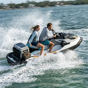 Jet <span class=keywords><strong>ski</strong></span> BRP 3 cylindres à aspiration naturelle, 3 places, Sea Doo 130 ch, IBR électronique, FishPro Scout 130, compteur de vitesse, sports nautiques - Product Image 2