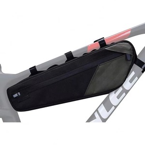 Échantillon gratuit : Sacoche triangulaire compacte étanche pour cadre de vélo (VTT, Vélo de Route, Cross), avec 2 poches latérales - Product Image 3
