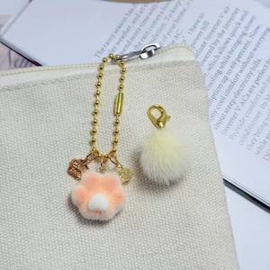 CHENXI Porte-clés personnalisé mini patte de chat, mignon, en peluche, avec pompon, pour sacs et pendentif - Product Image 1