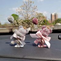 Ornement de voiture Ours de dessin animé tenant un ballon, style coréen créatif incrusté de diamants, kits d'intérieur pour décoration de gâteaux, cadeau pour voiture