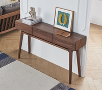 Console en bois massif MCM avec 3 tiroirs, meuble d'entrée, meuble de couloir, credenza, bureau de luxe en noyer pour projet de designer