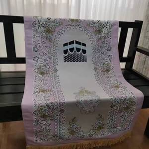 Alfombra de oración ligera con bordados estilo cielo para el hogar y la mezquita - Product Image 1