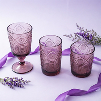 Verre à paroi épaisse de haute qualité avec motif paon en relief, verre teinté en trois tailles pour servir l'eau, le vin et les boissons