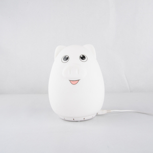 Amazon vendiendo cerdo altavoz forma lámpara de noche <span class=keywords><strong>para</strong></span> niños dormitorio suave compresible silicona LED - Product Image 2
