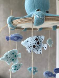 Móviles <span class=keywords><strong>de</strong></span> Fieltro <span class=keywords><strong>para</strong></span> Bebé con Diseño Boho Safari Náutico Oceánico <span class=keywords><strong>de</strong></span> <span class=keywords><strong>Pulpo</strong></span> y Peces Colgantes, Móvil <span class=keywords><strong>para</strong></span> Cuna, Decoración <span class=keywords><strong>para</strong></span> Cuarto <span class=keywords><strong>de</strong></span> Bebé - Product Image 4