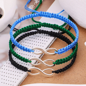 Atacado de pontos ajustáveis personalizados, pontos baratos ajustáveis de 8 formatos encantos trançados pulseiras de corda vermelha para os amantes presente jóias - Product Image 2