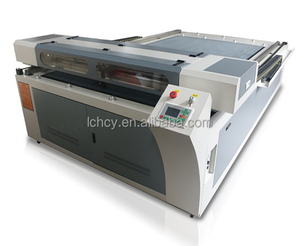 Machine de gravure laser CO2 1325 CNC de type de bureau refroidie à l'eau, adaptée à la découpe du bois, du plastique et de l'acrylique - Product Image 2