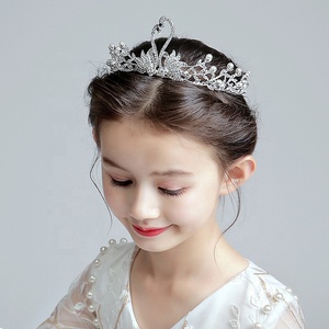 Tiara <span class=keywords><strong>de</strong></span> Aleación <span class=keywords><strong>para</strong></span> <span class=keywords><strong>Niñas</strong></span>, Corona <span class=keywords><strong>de</strong></span> Princesa <span class=keywords><strong>para</strong></span> Cumpleaños, Desfile, Accesorios <span class=keywords><strong>para</strong></span> Vestidos, Diadema <span class=keywords><strong>de</strong></span> Niña <span class=keywords><strong>de</strong></span> las <span class=keywords><strong>Flores</strong></span> <span class=keywords><strong>para</strong></span> Bodas - Product Image 4