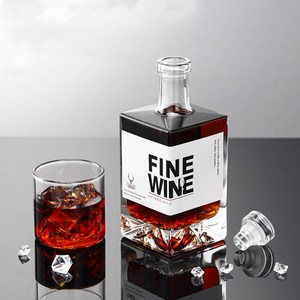 Offre Spéciale – Bouteille <span class=keywords><strong>en</strong></span> <span class=keywords><strong>Verre</strong></span> Carrée Vide de 500 ml (<span class=keywords><strong>50</strong></span> <span class=keywords><strong>cl</strong></span>) pour Liqueurs, Vodka, Rhum, Tequila, Brandy, Vin avec Bouchon <span class=keywords><strong>en</strong></span> Liège - Product Image 3
