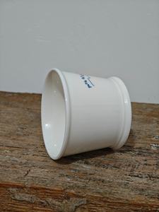 Mug keramik buatan tangan kata Perancis "Parce que c'létait lui, moi", gaya putih minimalis, perlengkapan minum bergaya untuk jiwa romantis - Product Image 4