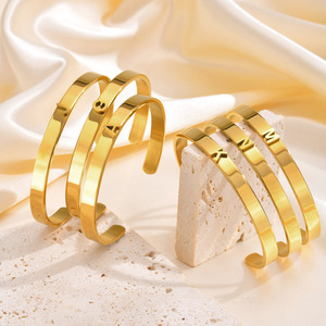 26 Letter Initial Gold PVD Stainless Steel Open Cuff <b>Bangle</b> Bracelet Personalized Alphabet <b>Engraved</b>, Waterproof & Hypoallergenic - Product Image 6