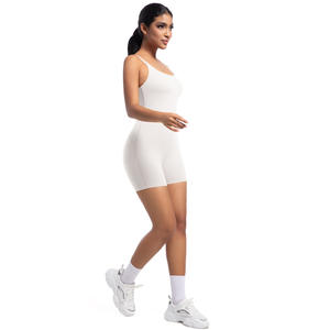 En gros, Combinaisons et Bodys personnalisés pour femmes, style romper à bretelles, sans couture, dos nu, ensemble de yoga, mode 2025, vêtements de sport - Product Image 2