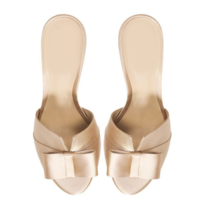Sandali Donna 2026 in Pelle Platino Glitter con Fiocco in Raso e Cristalli Lucidi, Tacco Alto, Modello Mule - Product Image 6