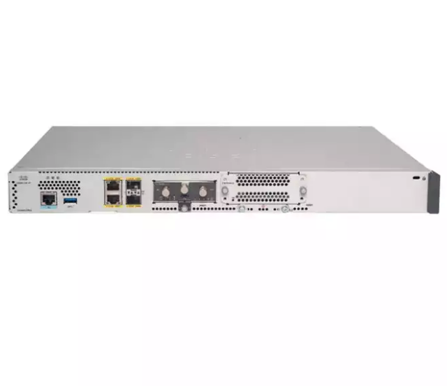 C8200L-1N-4T C8200 Series 4 X 1 Gigabit Ethernet Ports  Router C8200L-1N-4T