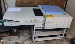 Machine de fusion de tissus d'occasion <span class=keywords><strong>Oshima</strong></span> Presse de fusion de 600mm Presse de fusion compacte à bande transporteuse pour colliers, poignets, patte avant - Product Image 2