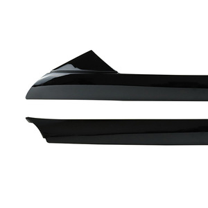 Panel de Moldura para Parabrisas de Ford Explorer BB5Z-7803145-AA Brillante 2011-19 - Product Image 1