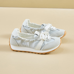 รองเท้าสนีกเกอร์ผู้หญิงน้ำหนักเบาระบายอากาศได้ดีรองเท้าลำลองส้นแบนรองเท้าเดินโลโก้ได้ตามต้องการ - Product Image 3