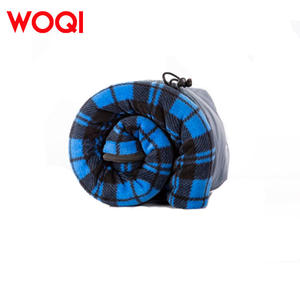 Sac de couchage en polaire Woqi Plaid bleu, style enveloppe, portable, pour les voyages, le camping, l'intérieur et l'extérieur - Product Image 4