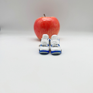 Prix usine 3D Université Bleu Chicago Sneaker Porte-clés 3D <span class=keywords><strong>Doigt</strong></span> Jouet en PVC Plastique et Alliage Métal - Product Image 1