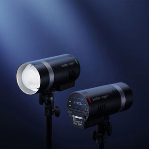 <span class=keywords><strong>GODOX</strong></span> <span class=keywords><strong>AD300</strong></span> <span class=keywords><strong>Pro</strong></span> II 2.4G TTL/HSS 1/8000s 300W Flash extérieur Batterie 14.4V 0.01-1.5s Recyclage 16 groupes de couleurs 350 pleine puissance Pop - Product Image 3