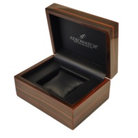 Boîte à montre en bois plaqué rayé brillant avec doublure en cuir noir, finition vernie piano, logo personnalisé pour emballage cadeau de montre de luxe