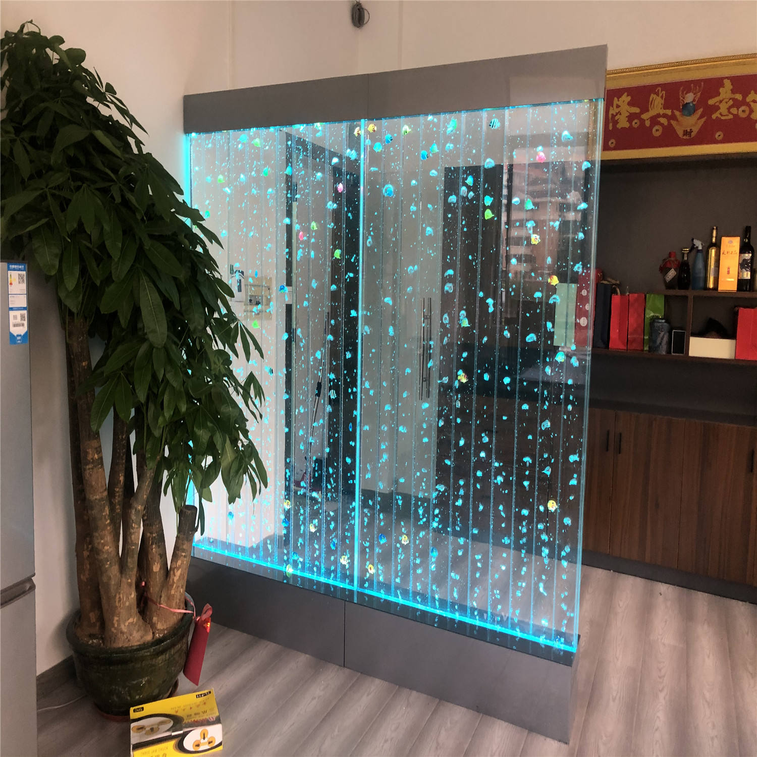 กรอบสีเทา