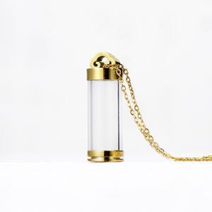 Collana con Ciondolo Urna Apribile GIVELUCK, Pendente Commemorativo per Conservare Ricordi - Product Image 1