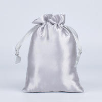 Pochette en satin avec cordon de serrage, sac à poussière tendance pour bijoux, emballage cosmétique pour la saison estivale, cadeau de Noël