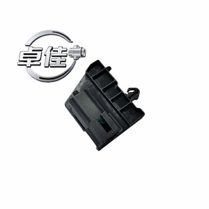 Capteur de température extérieure automobile ZJ-07-068 pour Nissan Teana 27710-JN00A, connexion rapide - Product Image 2