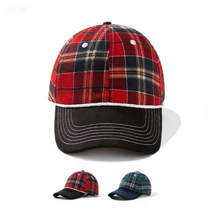 Boné de Beisebol Unissex Oxford Terry Respirável com Estampa de Cachorro Dachshund Camuflado Retrô Britânico com Contraste de Cores, Estilo Urbano Moderno e Casual - Product Image 3