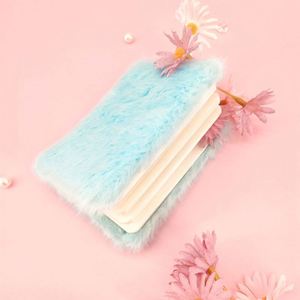 Mini Cuaderno de Peluche Color Caramelo A7 con Papel Dorian de Alta Calidad y Páginas en Blanco, Diseño de Bolsillo - Product Image 4