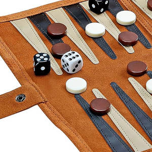Édition de luxe de jeu de backgammon en cuir avec accents en bois – Ensemble de jeu de backgammon sophistiqué en cuir - Product Image 2