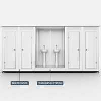 Cabine de toilettes portable préfabriquée avec structure en aluminium et panneaux en acier, dotée d'un urinoir en céramique, pour usine et atelier