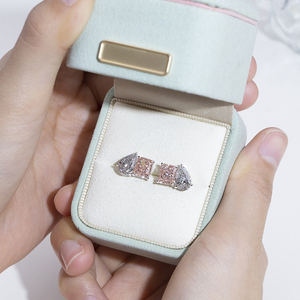 ต่างหูเพชรเม็ดรัศมีสีชมพูทองคำขาว 14K รุ่น MSE-937 จาก Messi Jewelry สำหรับผู้หญิง - Product Image 6