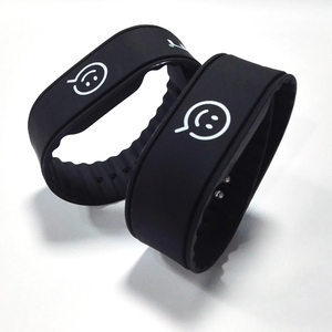 Custom Rfid Rubber Wristband Waterproof Reusable Nfc Silicone Wristband for Gym/amusement Park <b>Access</b> <b>Control</b> - Product Image 5
