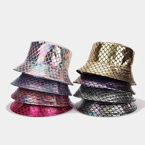 Moda brillante PU sirena escala Reversible <span class=keywords><strong>lluvia</strong></span> cubo gorra hombres y mujeres diario esquí Casual aplicable <span class=keywords><strong>para</strong></span> fiesta Rave - Product Image 1