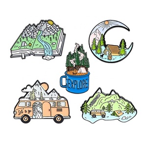 Épingles de revers personnalisées en émail pour la randonnée, l'alpinisme, l'exploration forestière, l'aventure en plein air, le camping en tente - Fabricant Oneway - Product Image 1