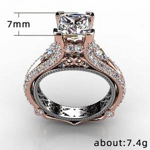 Anillo de Diamantes en Oro Rosa F534, Corte Princesa, Diamante Natural, Anillo de Compromiso para Mujer, Color D, con Piedras Laterales - Product Image 5