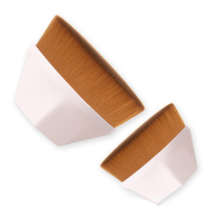 Pinceau à fond de teint en forme de pétale, pinceau à maquillage pour fond de teint, pinceau plat Kabuki, pinceau pour le visage, blush liquide, pinceau pour fond de teint en poudre - Product Image 2