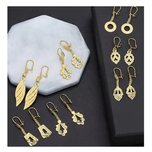 JXX Venta al por Mayor de Moda, Pendientes Largos de Diseño Dubái, Joyería de Latón Chapado en Oro - Product Image 5